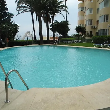 Apartment Port *