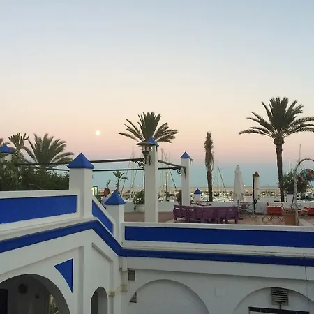 Port * Estepona